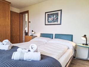 Apartment Chalet Schöpfli by Interhome