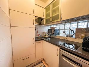 Apartment Sunshine Top 12 by Interhome