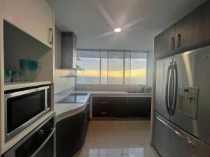 Luxury Centinela wifi ac parqueo jacuzzi seguridad 24H - Decameron Beach