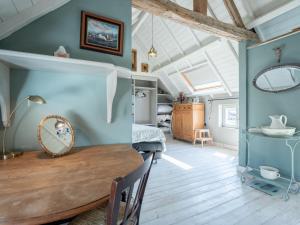 Holiday Home Gigi - quit and rustic cottage by Interhome