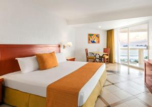 Park Royal Beach Ixtapa -Inclusive