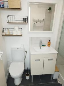 Appartements Disney grand F2 dans maison terrasse privee : photos des chambres