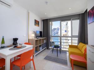 Apartment Horizonte-12 by Interhome