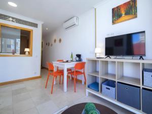 Apartment Horizonte-12 by Interhome