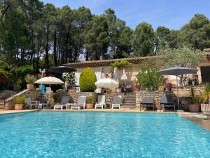 Appartements O Coeur Des Ocres : photos des chambres