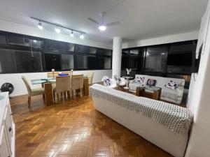 Real Apartments 339 - Exclusivity 3 bedrooms and 2 bathrooms high standard Copacabana