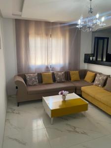 Perla ain zaghwen la marsa