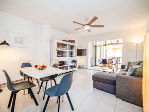 Apartment Eurosol-3 by Interhome