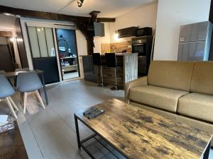 Appartements chez Delphine et Guillaume au coeur de Semur en Auxois