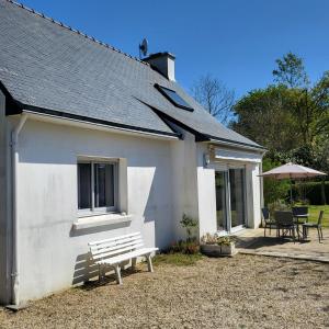 Maisons de vacances FOUESNANT La Maison de Gigi, a 2 minutes de la plage de KERLER : photos des chambres