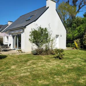Maisons de vacances FOUESNANT La Maison de Gigi, a 2 minutes de la plage de KERLER : photos des chambres