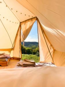 Ferde Kemping és Apartment