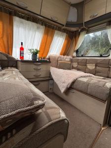 Apusenia Caravan Escape Padiș - Glăvoi