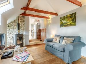 1 Bed in Wootton Under Edge EARBA