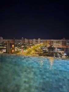 Studio Pantanal Comodidade e localização em prédio de luxo