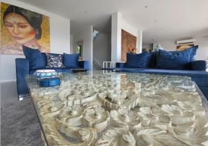 Large Luxurious 3 bedrooms Private Pool & Private Gym villa I Breathtaking Koh Phangan Seaview