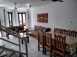 Duplex 2 Suites Taperapuan 200 mts da praia com churrasqueira particular