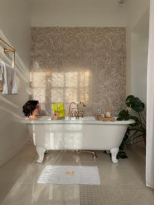 Maisons d'hotes Chambres d'hotes La Massonniere avec grand jardin - ideal familles, groupes et sejour nature - Sarthe : photos des chambres