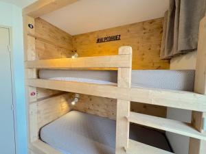 Pieds des pistes - Parking couvert - Plein sud