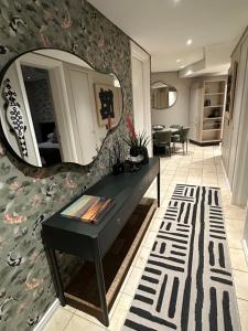 V&A WATERFRONT CAPE TOWN The most secure and luxurious 3 bedroom apartment with views fromthe rooms !