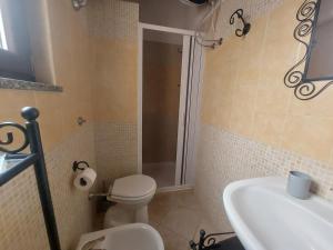 Fronte porto apartment img13