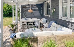 Stunning Home In Gilleleje With Wifi