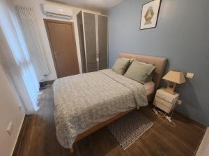 Appartements Magnifique T2 dans une maison neuve d'architecte / Magnificent T2 in a new architect house : photos des chambres