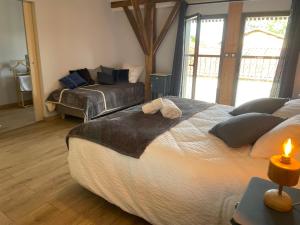 B&B / Chambres d'hotes La Ferme des Hautins - Chambres -d-Hotes : Chambre Lit King-Size Supérieure