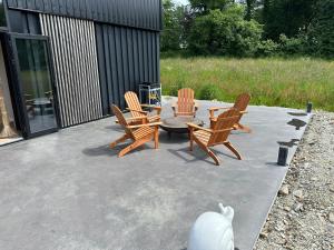 Maisons de vacances Chez Babeth Maison atypique en conteneurs pour 10 personnes : photos des chambres