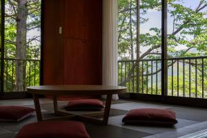 Private Villa 3 minutes from bus stop - in the meantime