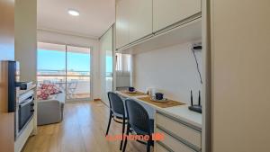 Apartamento com Piscina e Vista Incrivel em Amaralina