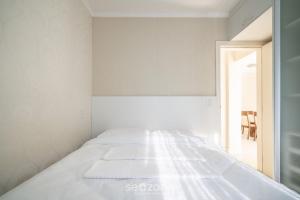 Apto em BC a 4min da praia e Av. Atlântica EPF202