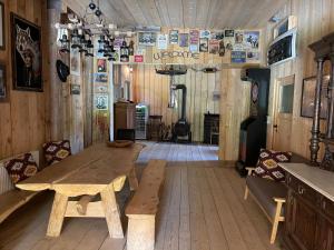 Els-kwatawa Ranch Cowboy Cabin