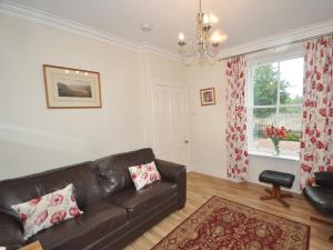 2 bed in Huntly AB171