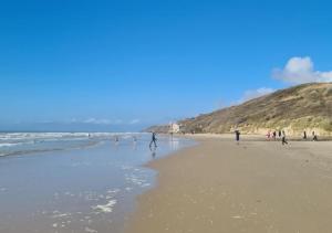 Campings Mobil-home Vue mer Piscine - Camping La Falaise Equihen-Plage - La Coquille d-Opale : photos des chambres