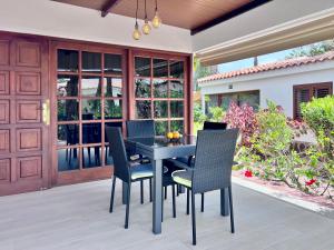 Bungalow con PISCINA
