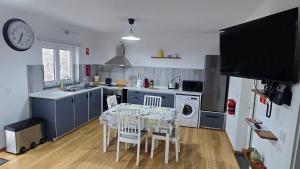 WestCanyon Apartments