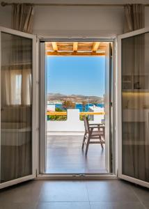 Vilos Suites Milos Greece