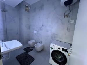 Richi`s Guest House II