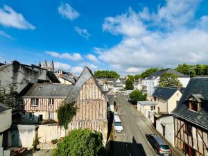 Centre-ville, cathédrale, cosy, duplex, le numéro 12
