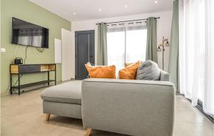 Lovely Home In Vallon-Pont-Darc