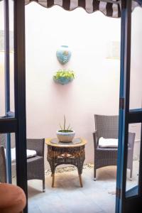 Stylish Colonial Townhouse in Santo Domingos Historic Heart