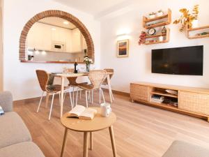 Apartment Los Geraneos de Capistrano by Interhome