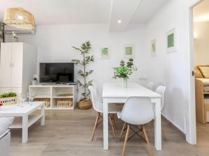 Apartment Oasis Cambrils by Interhome