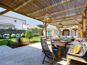 Maisons de vacances Holiday Home La Perle de Jade by Interhome : photos des chambres