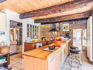 Holiday Home Ty-2-Go by Interhome