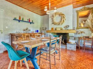 Maisons de vacances Holiday Home La Sabliere by Interhome : photos des chambres