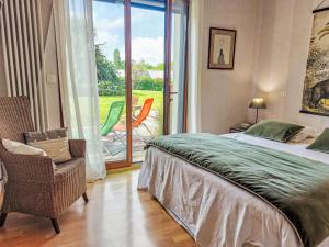 Maisons de vacances Holiday Home La Roche Blanche by Interhome : photos des chambres