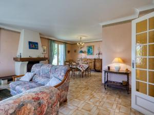 Holiday Home Maison Pasteur by Interhome