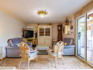 Apartment LAtalante-3 by Interhome